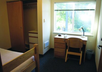 southwestern oregon community college bedroom housing