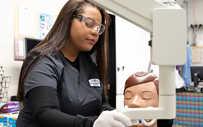 dental assisting at Southwestern Oregon Community College